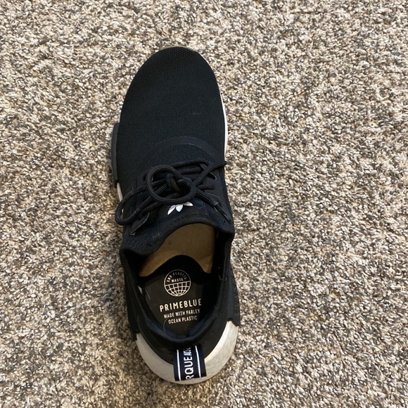 Adidas NMD_R1 PRIMEBLUE Women’s Tennis Shoe - Picture 5 of 5